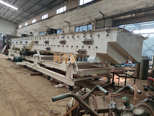 1.6m Larghezza 18.5 lunghezza Alta prestazione in acciaio inossidabile trasportatore vibratorio sbilanciato per lo zucchero greggio