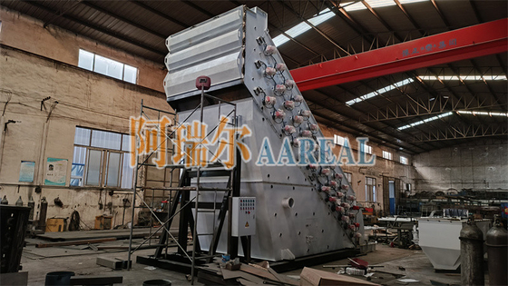 Grandi capacità 1~4 ponti 30~50 TPH Vibrating screen high frequency Sieve per la classificazione precisa del carbonato di calcio con motori squilibrati per la pulizia delle maglie