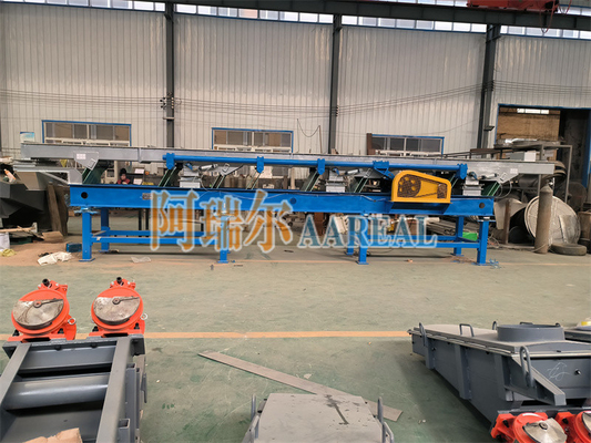 Convogliatore vibratore eccentrico bilanciato da acciaio inossidabile 304 per il trasporto di granuli di plastica.